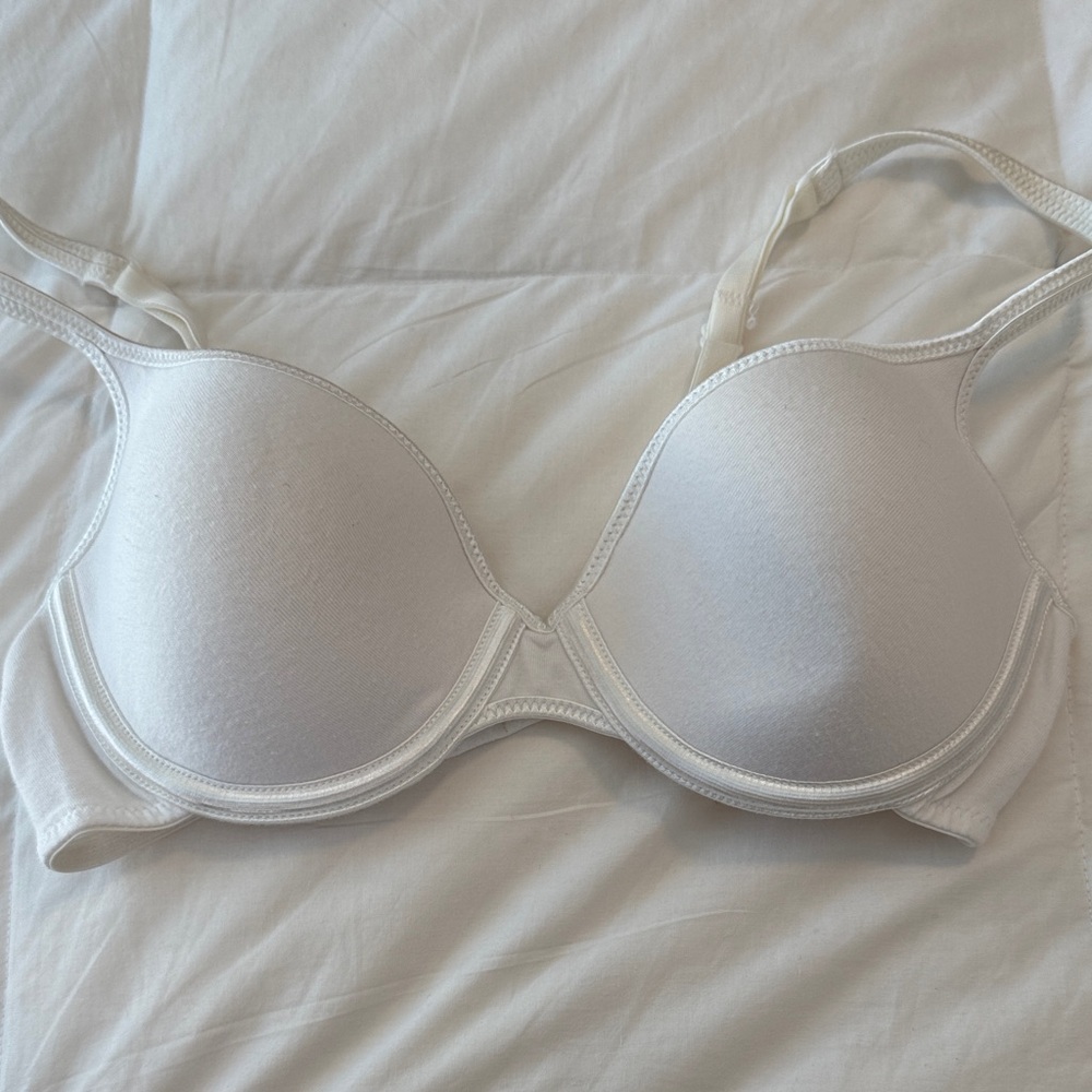 Elegant White Bra 34 B